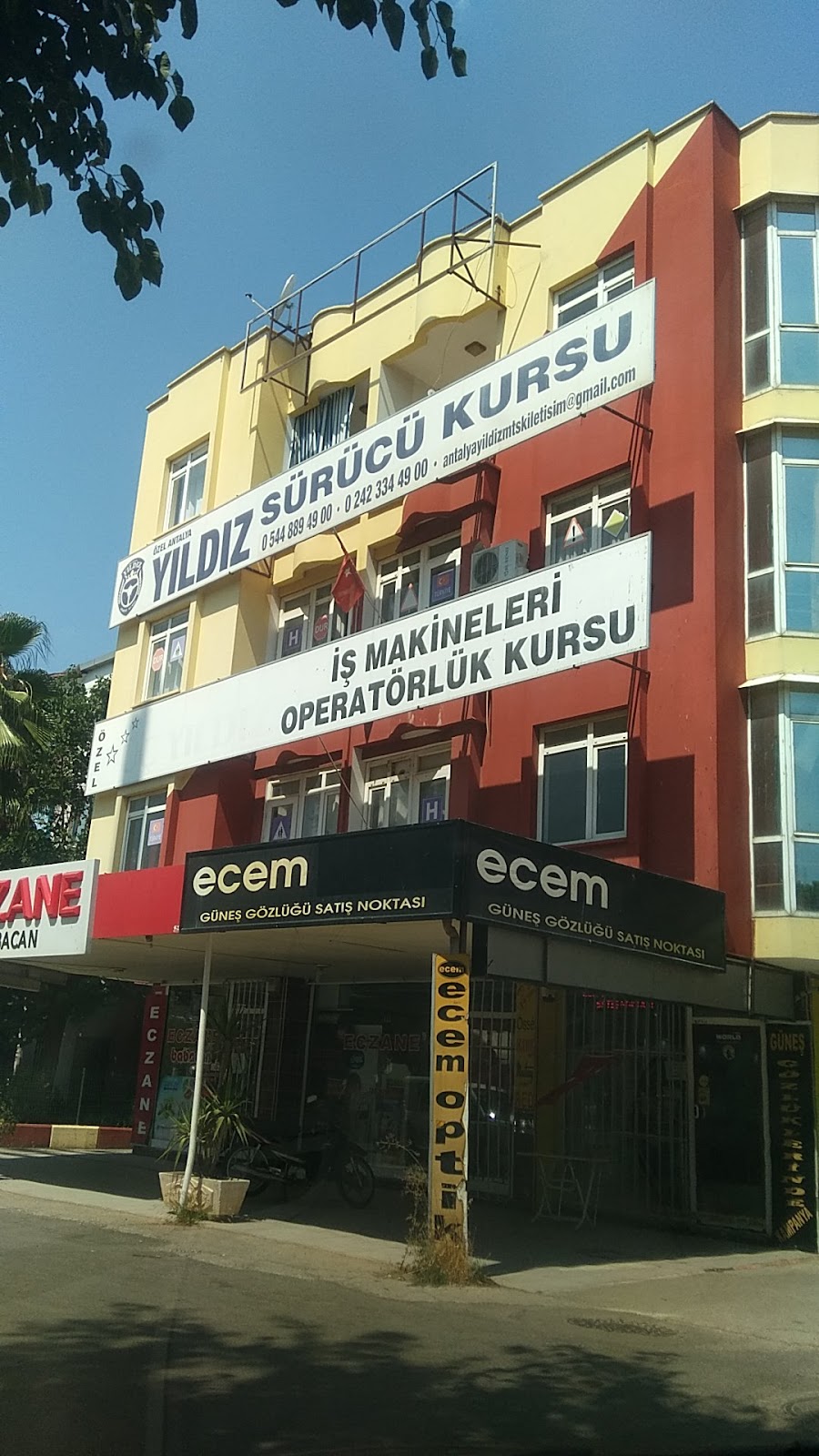 ÖZEL ANTALYA YILDIZ SÜRÜCÜ KURSLARI KEPEZ ŞUBESİ Yerel İşletme fotoğrafı 5